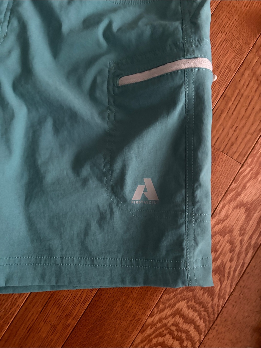 Eddie Bauer Teal Women's Active Shorts - Picture 3 of 5